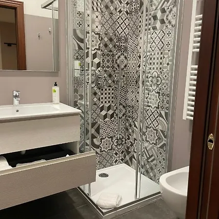 House Of Bruno - No Reception *